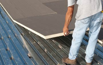 benefits of insulating Bluntshay flat roofing